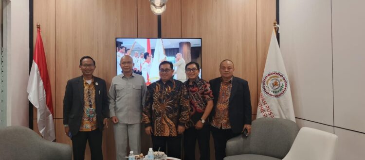 Ketum SMSI Firdaus dan JAM Intel Kejagung Reda Mathovani Bahas Sinergi Kejagung, ABPEDNAS dan SMSI Sukseskan Jaga Desa dan Jaga Dapur MBG